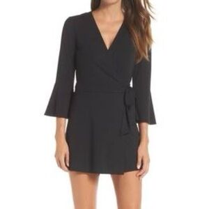 Lilly Pulitzer Karli Wrap Romper. Black. Size Small